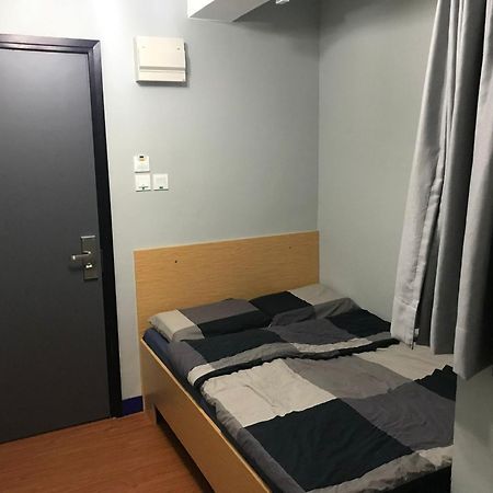 Check Inn Hk Гонконг Номер фото